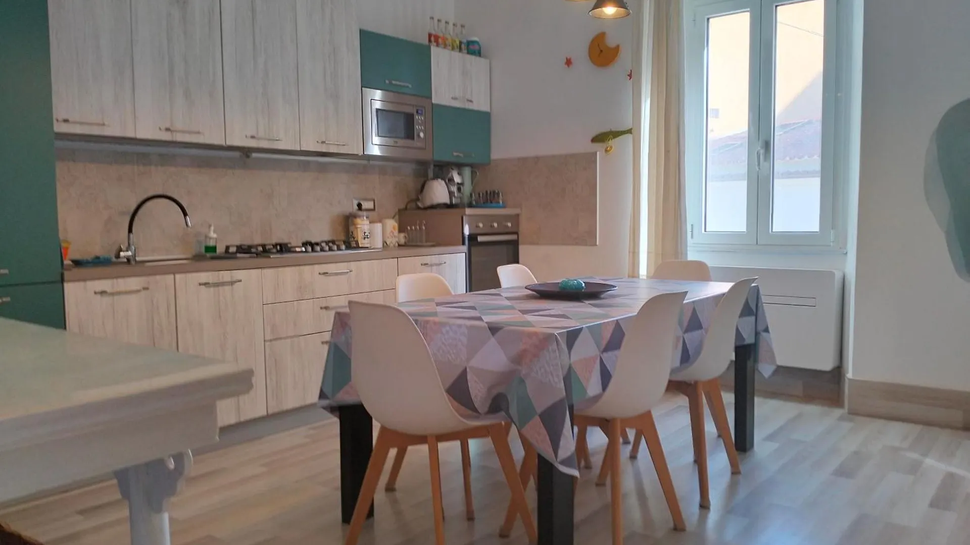 Feriehus Le Ondine - La Maddalena Historical Center Villa