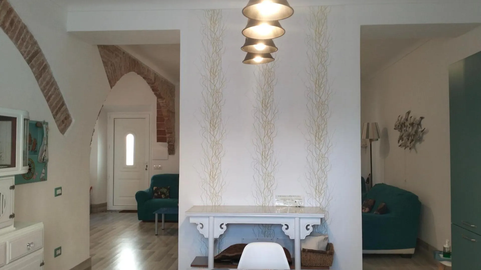 Feriehus Le Ondine - La Maddalena Historical Center Villa